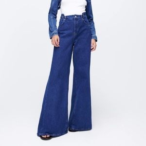 ZARA/ PURPLE MAGAZINE SUPER FLARE DENIM